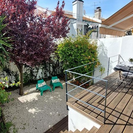 Apartment With Private Garden - Central Location Lisbona Esterno foto