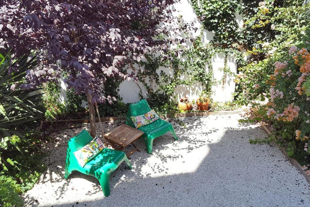 Apartment With Private Garden - Central Location Lisbona Esterno foto